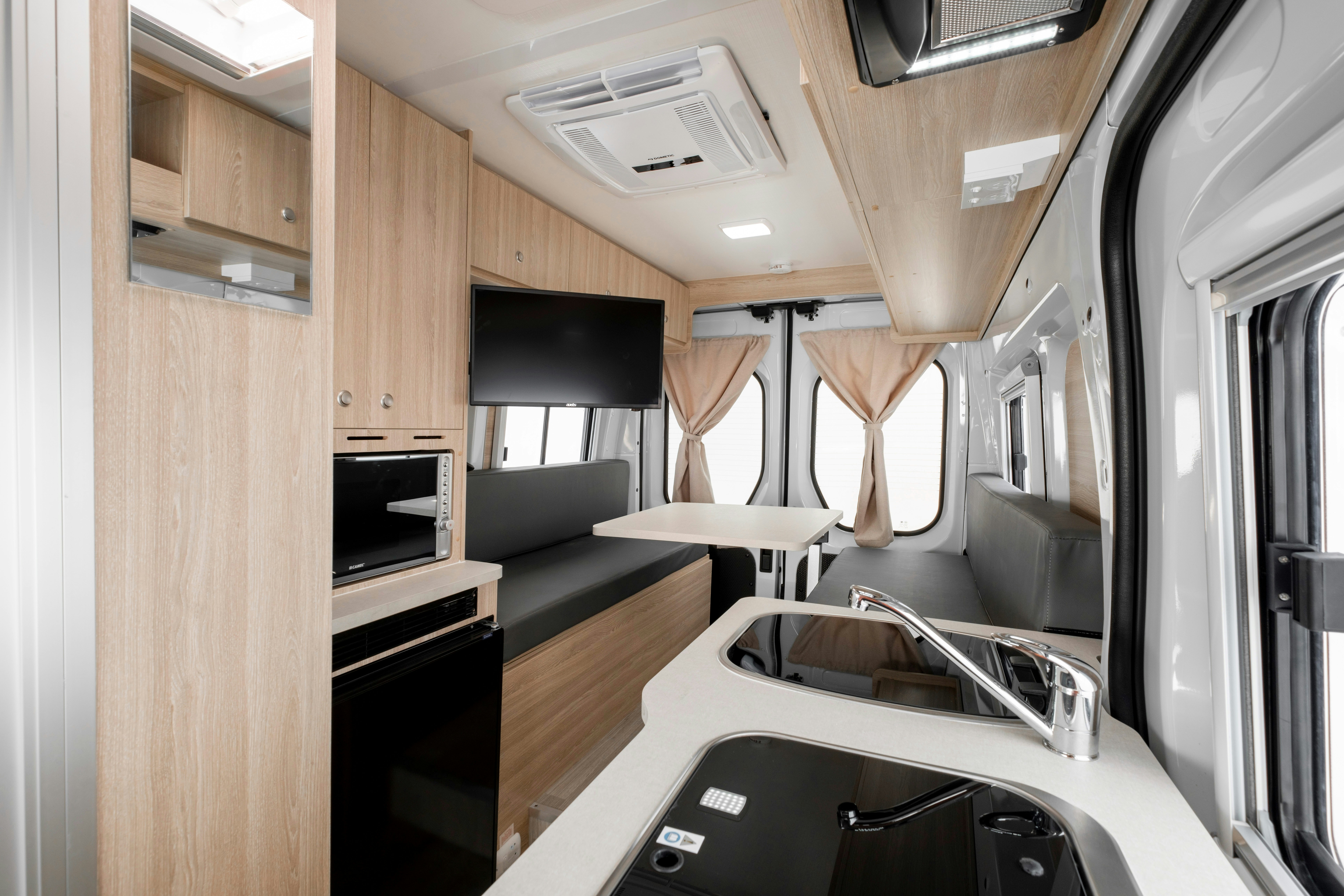 HDFahrzeugeBritz AUSTrailblazerBritz Trailblazer AU 2425 7260