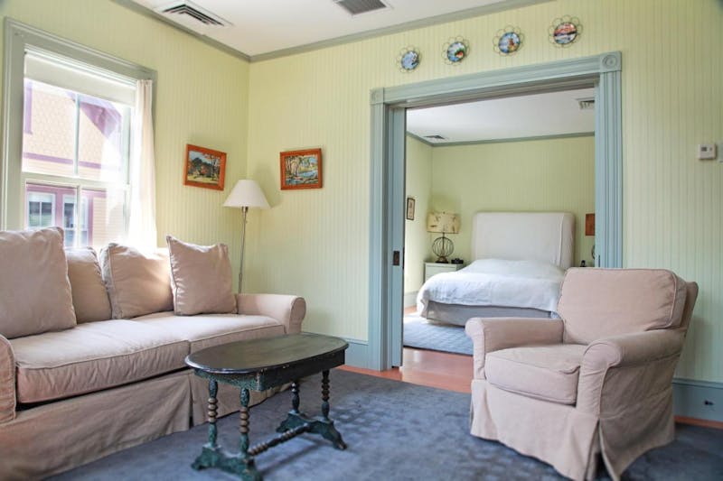 HotelMassachusetsThe Porches Inn at Mass MoCA Zimmer