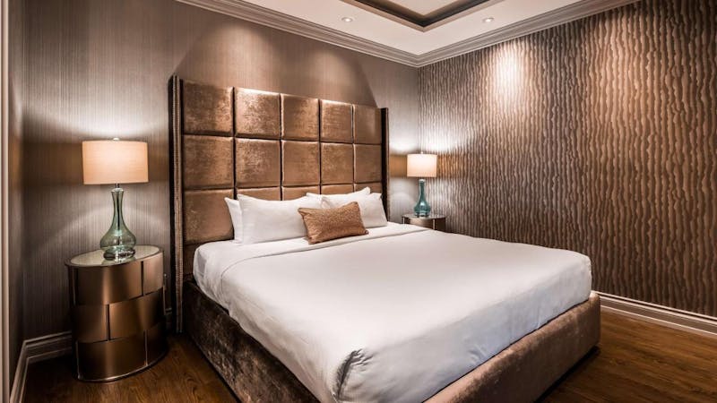 HotelBritish ColumbiaGeorgian Court Hotel WorldHotels Elite Zimmer2