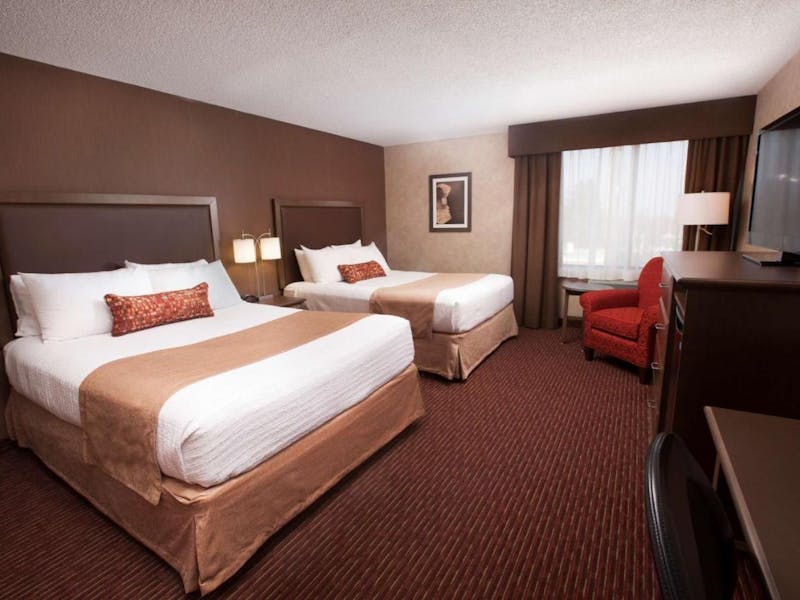 HotelOntarioBest Western Plus Cairn Croft Hotel Zimmer
