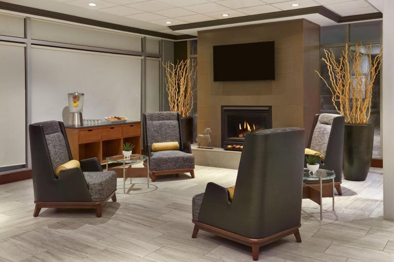 HotelOntarioCourtyard by Marriott Ottawa Downtown Lobby