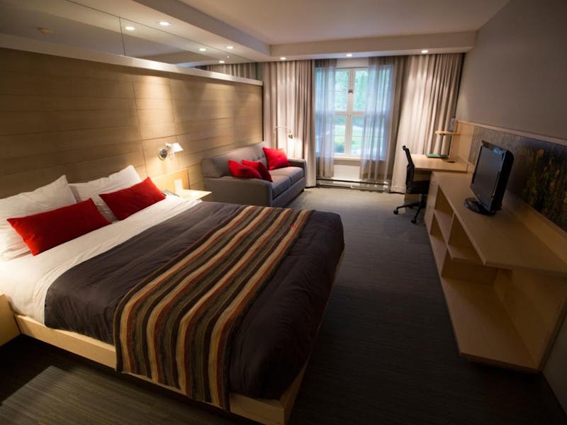 HotelQuebecGite du Mont Albert Sepaq Zimmer