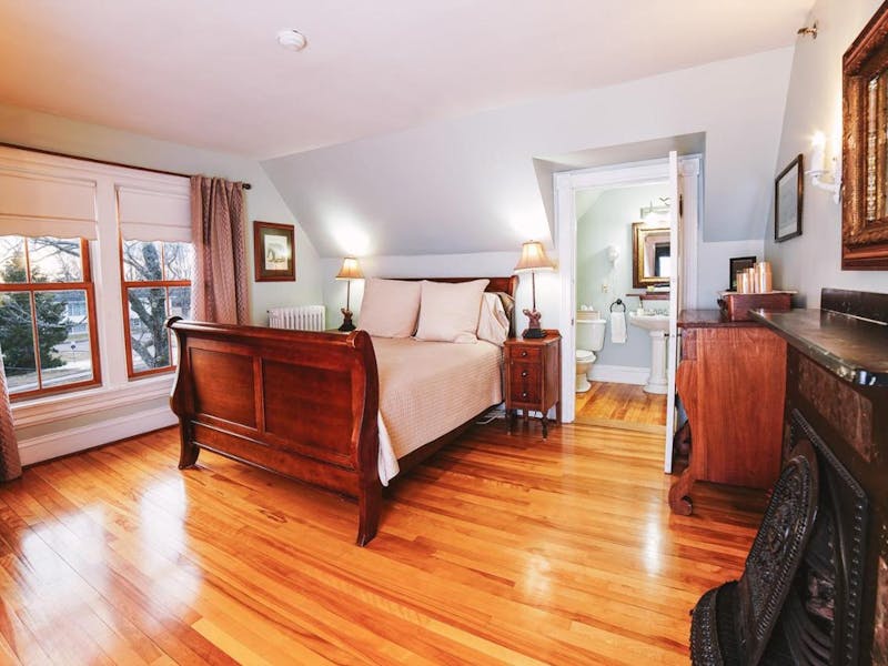 HotelNova ScotiaGillespie House Inn Zimmer