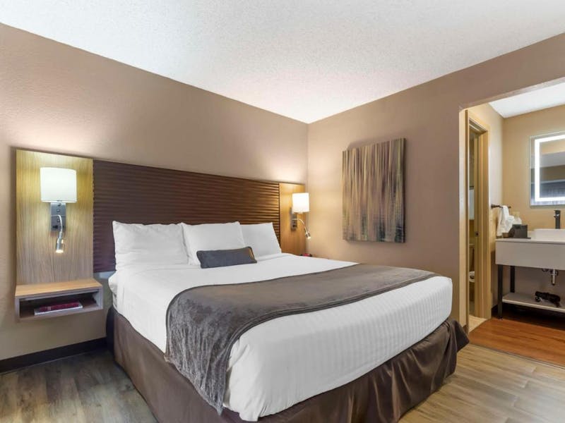 HotelMissouriBest Western Plus Landing View Inn Suites Zimmer