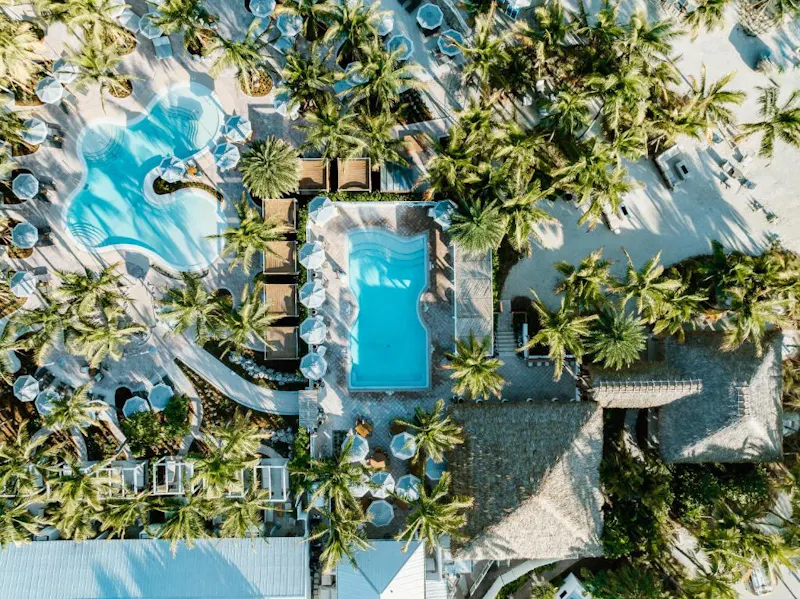 HotelFloridaKeysIslander Resort Pool