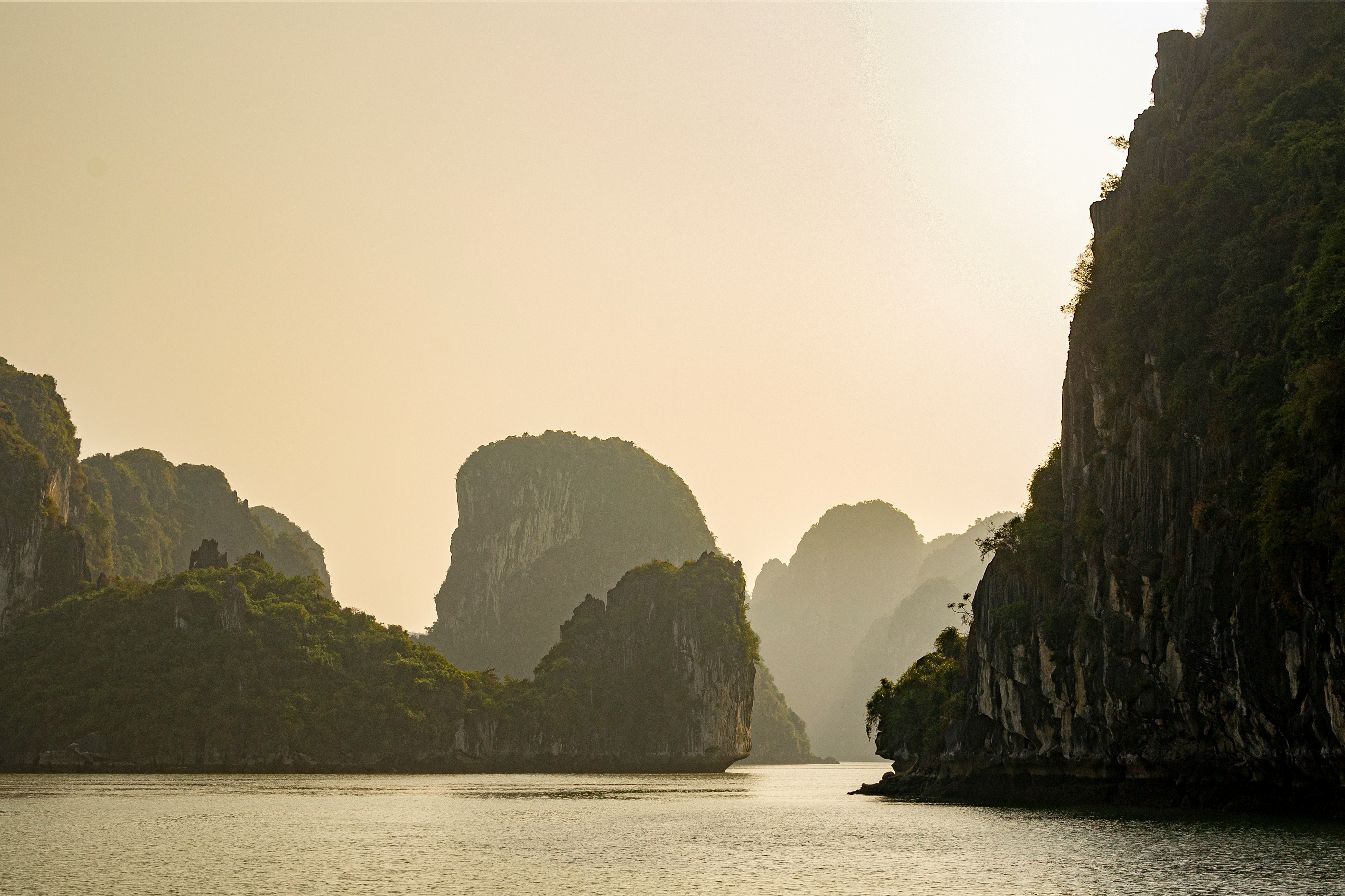HDVietnamHalong Bay