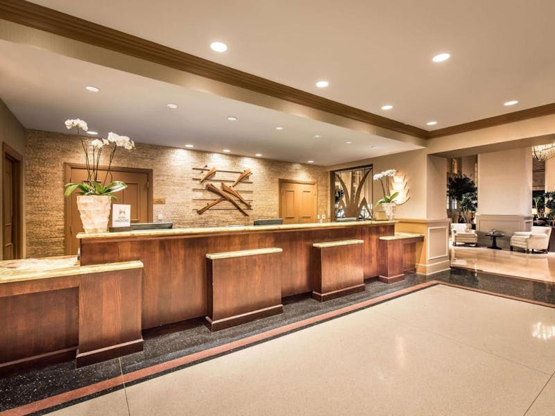 HotelLouisianaHilton Baton Rouge Capitol Center Lobby