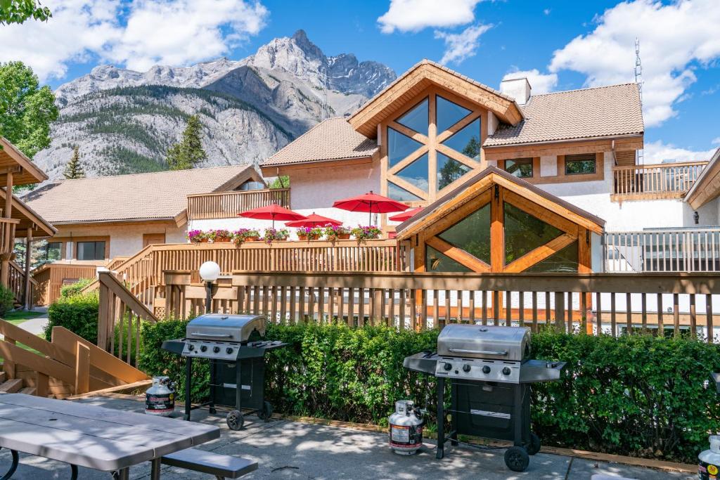 HotelKanadaBanff Rocky Mountain Resort Aussen B