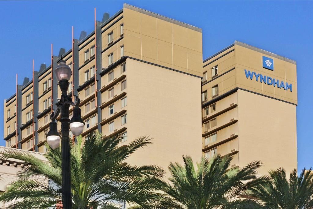 HotelLouisianaWyndham New Orleans French Quarter AussenansichtA