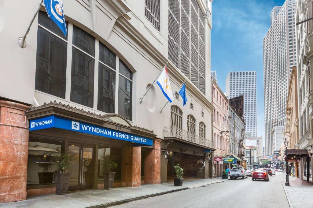 HotelLouisianaWyndham New Orleans French Quarter Aussenansicht
