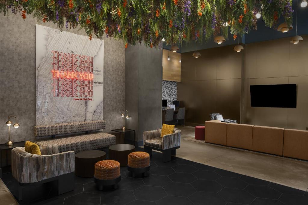 HotelNew YorkCambria Hotel New York Chelsea Lounge