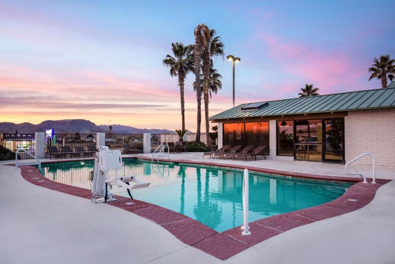 HotelArizonaBest Western Plus Kings Inn Suites Pool