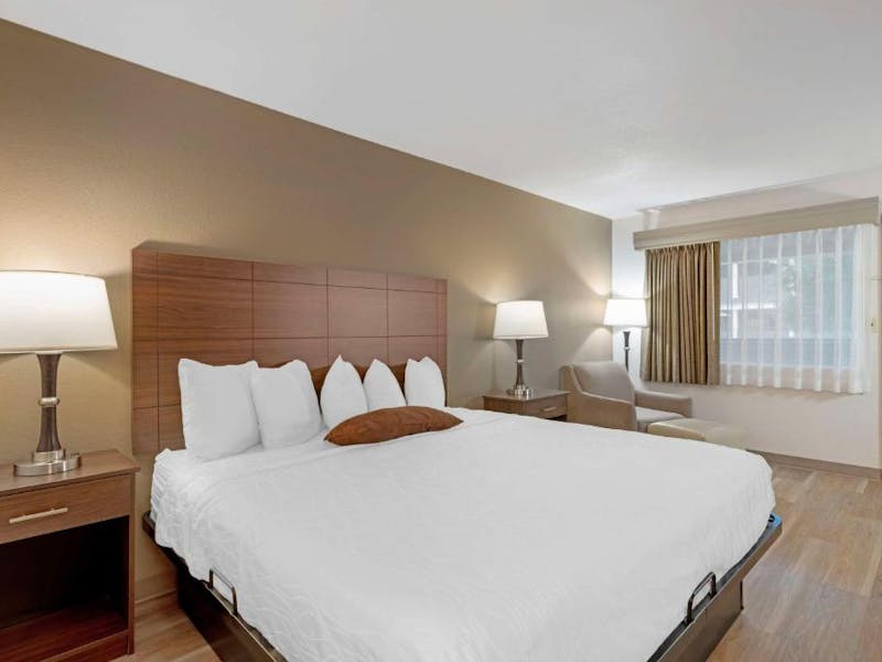 HotelWisconsinBest Western Green Bay Inn and Conference Center Zimmer