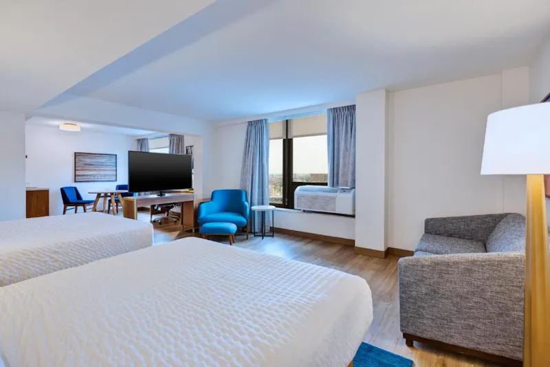 HotelMichiganHotel Indigo Detroit Downtown by IHG Zimmer