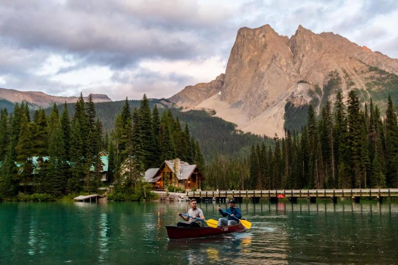 HDHotelBritish ColumbiaFieldEmerald Lake LodgeSee
