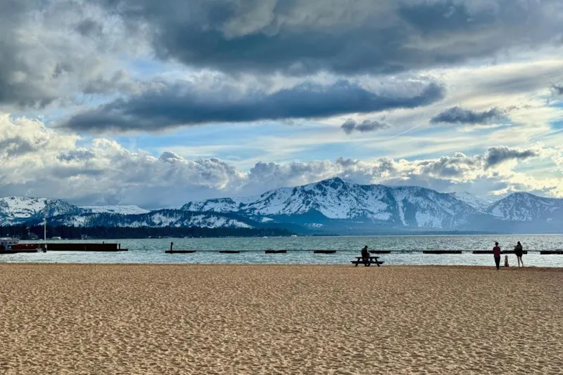 HDHotelCaliforniaSouth Lake TahoeHotel BecketAussicht