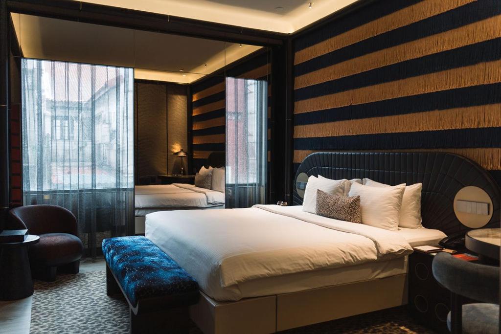 HDHotelSingaporeNaumi HotelZimmer