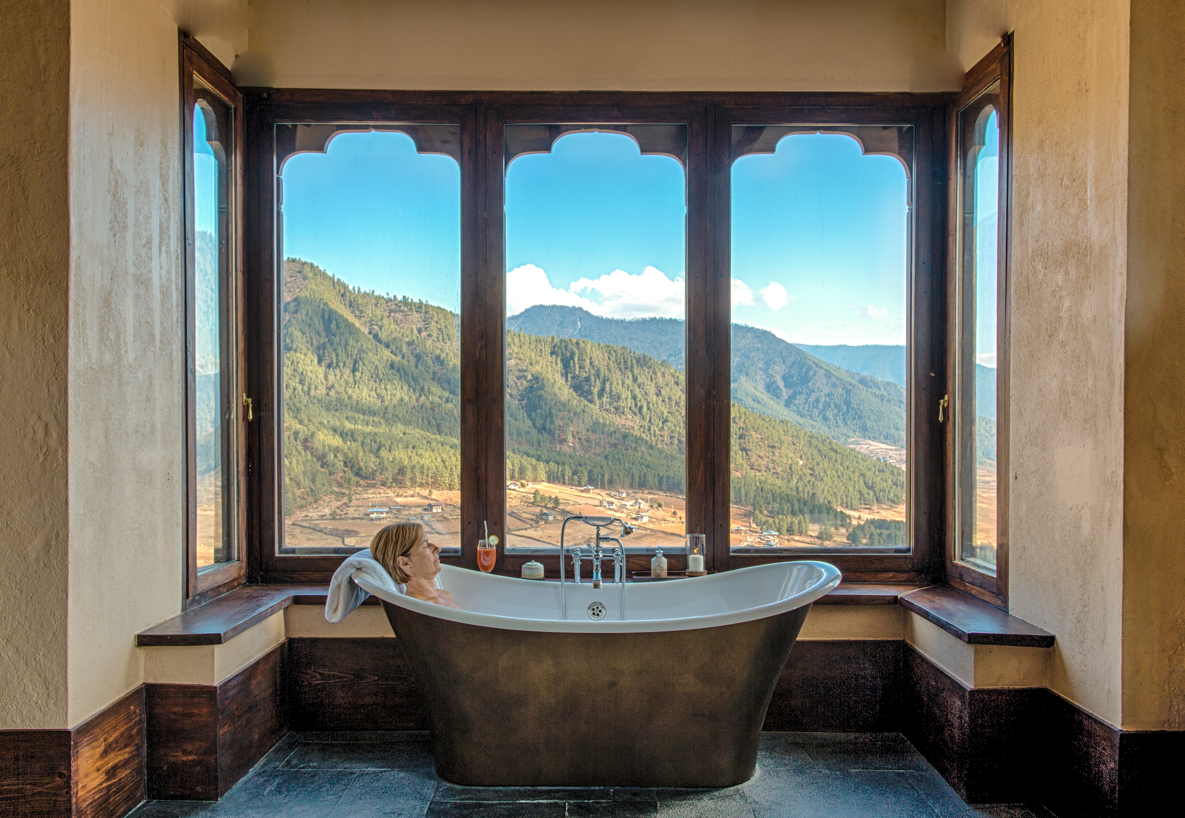 HDHotelBhutanGangtey lodgeBad View