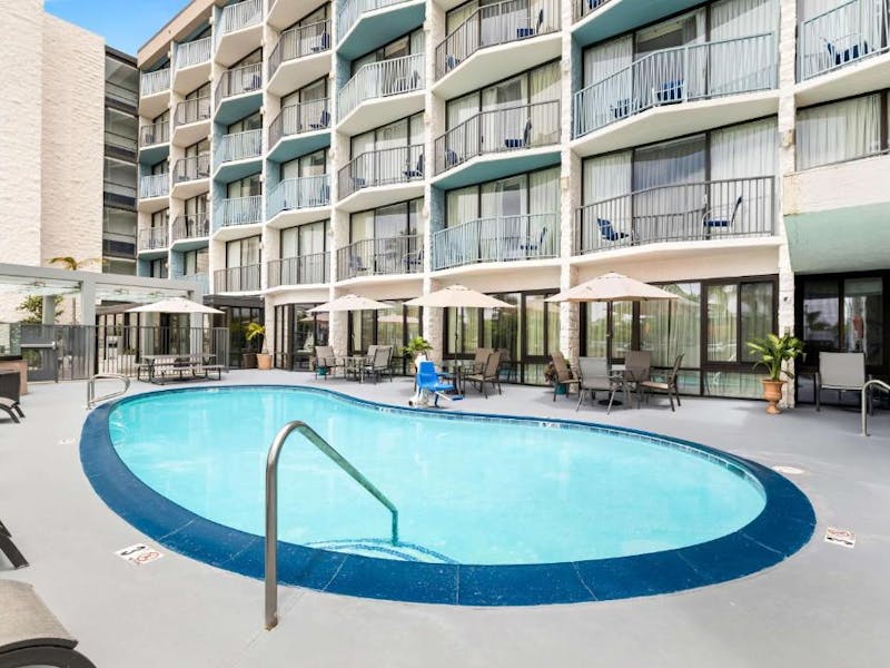 HDHotelCaliforniaSan DiegoBest Western Yacht Harbor HotelPool