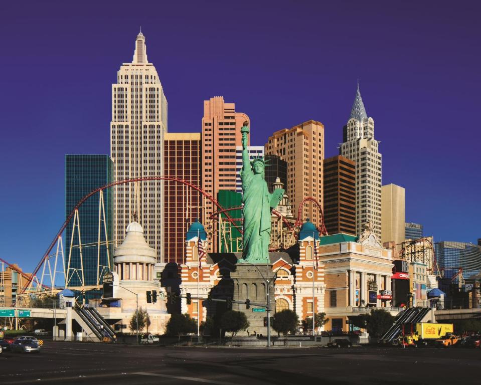 HDHotelNevadaLas VegasNew York New York Hotel Casinoaussen