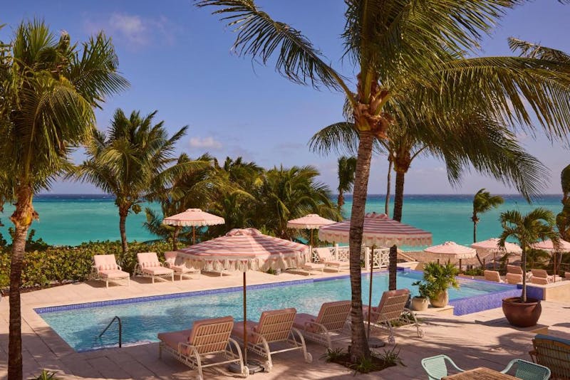 HDHotelBahamasEleutheraCoral Sands Inn Cottages Pool2