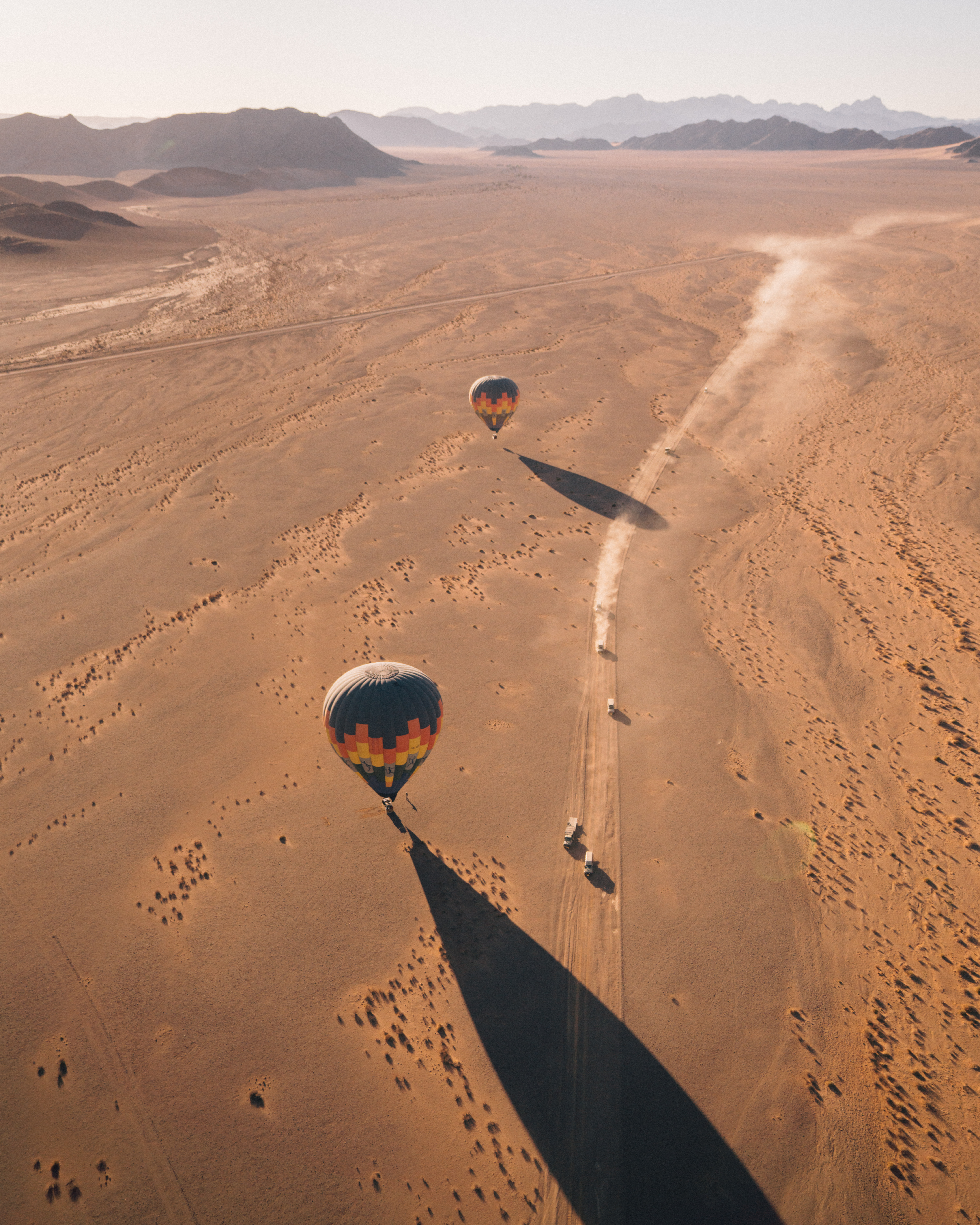 HDNamibiaSesriem CanyonBallon2