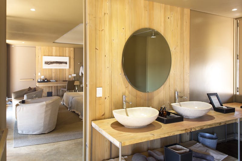 HDHotelNamibiaWilderness Hoanib Skeleton Coast CampBad