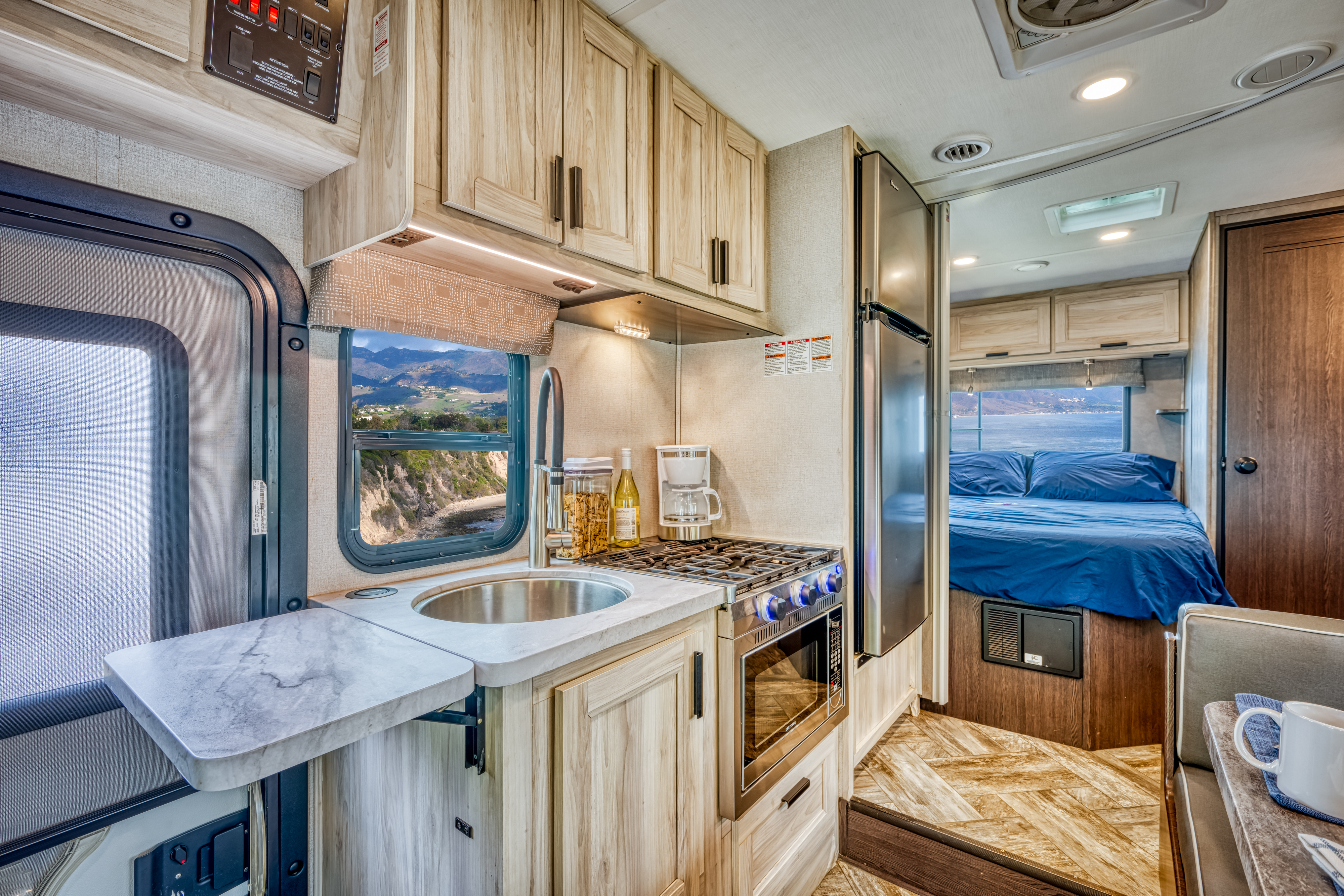 HDFahrzeugeRoadBearC23 25innen3