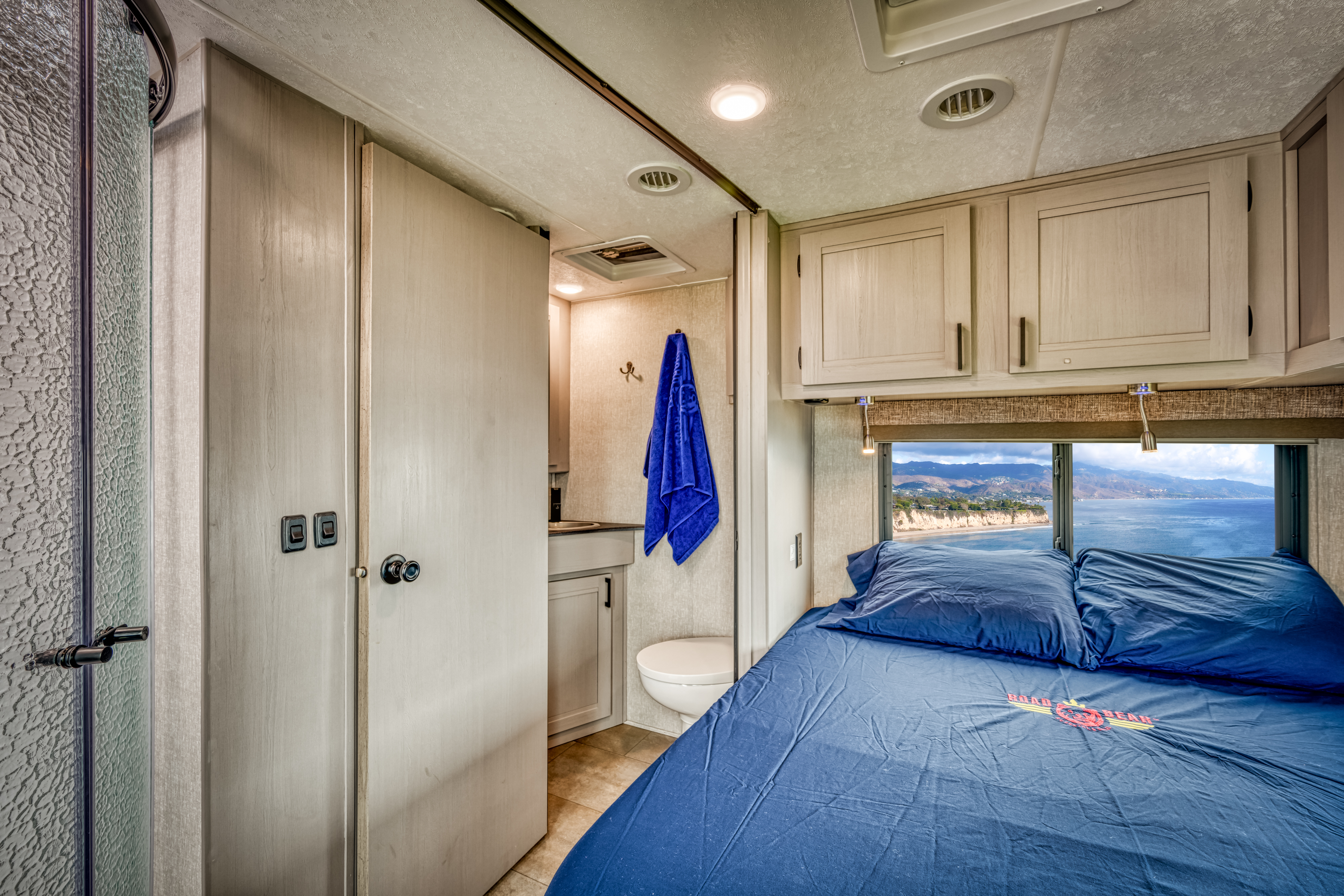 HDFahrzeugeRoadBearC26 28innen4