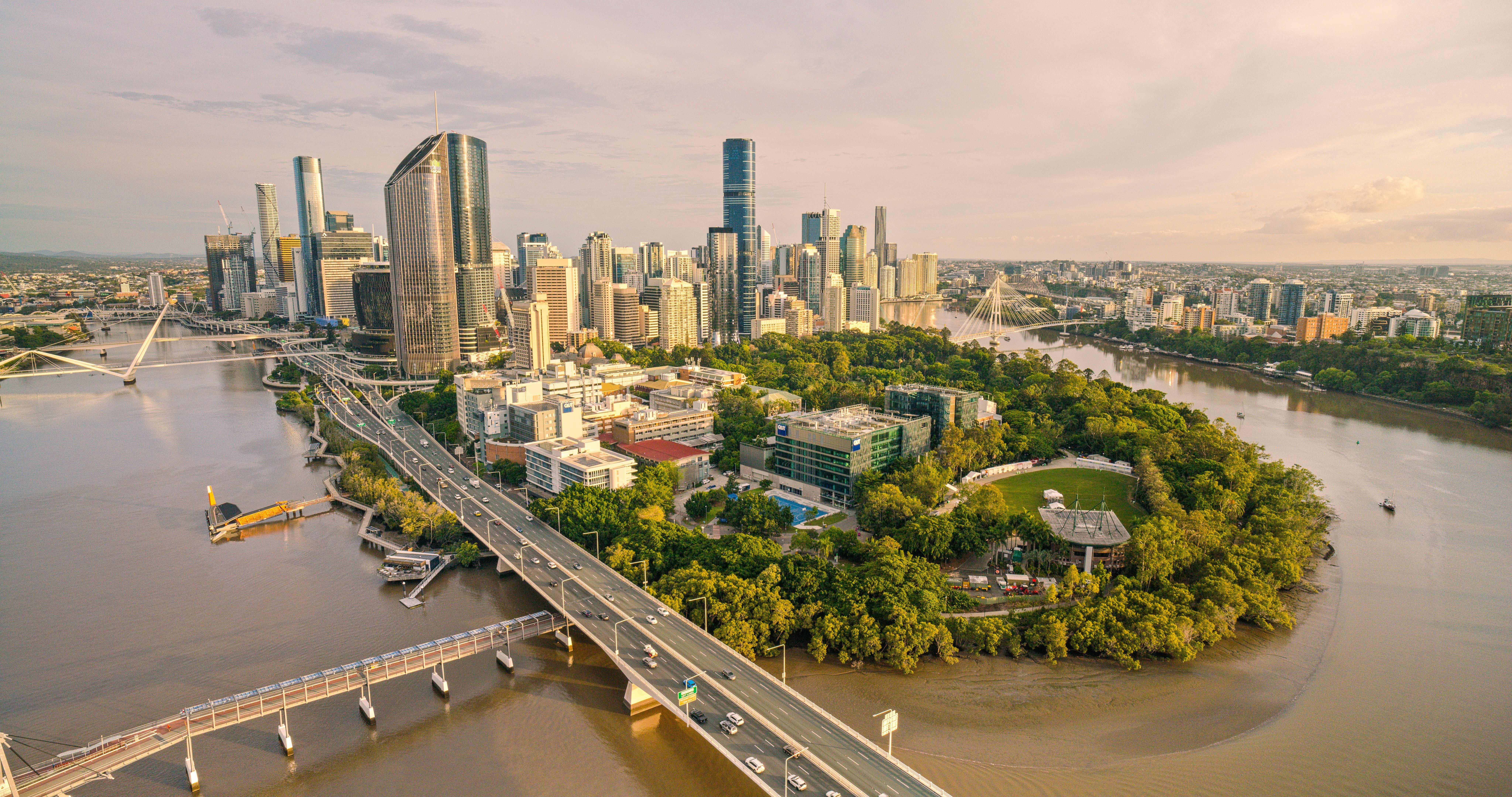 HDAustralienQLDBrisbaneAerial View 156257