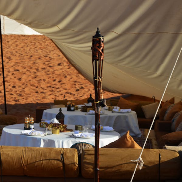 HDHotelOmanGlamping by Perfect JourneysDesertLunch2