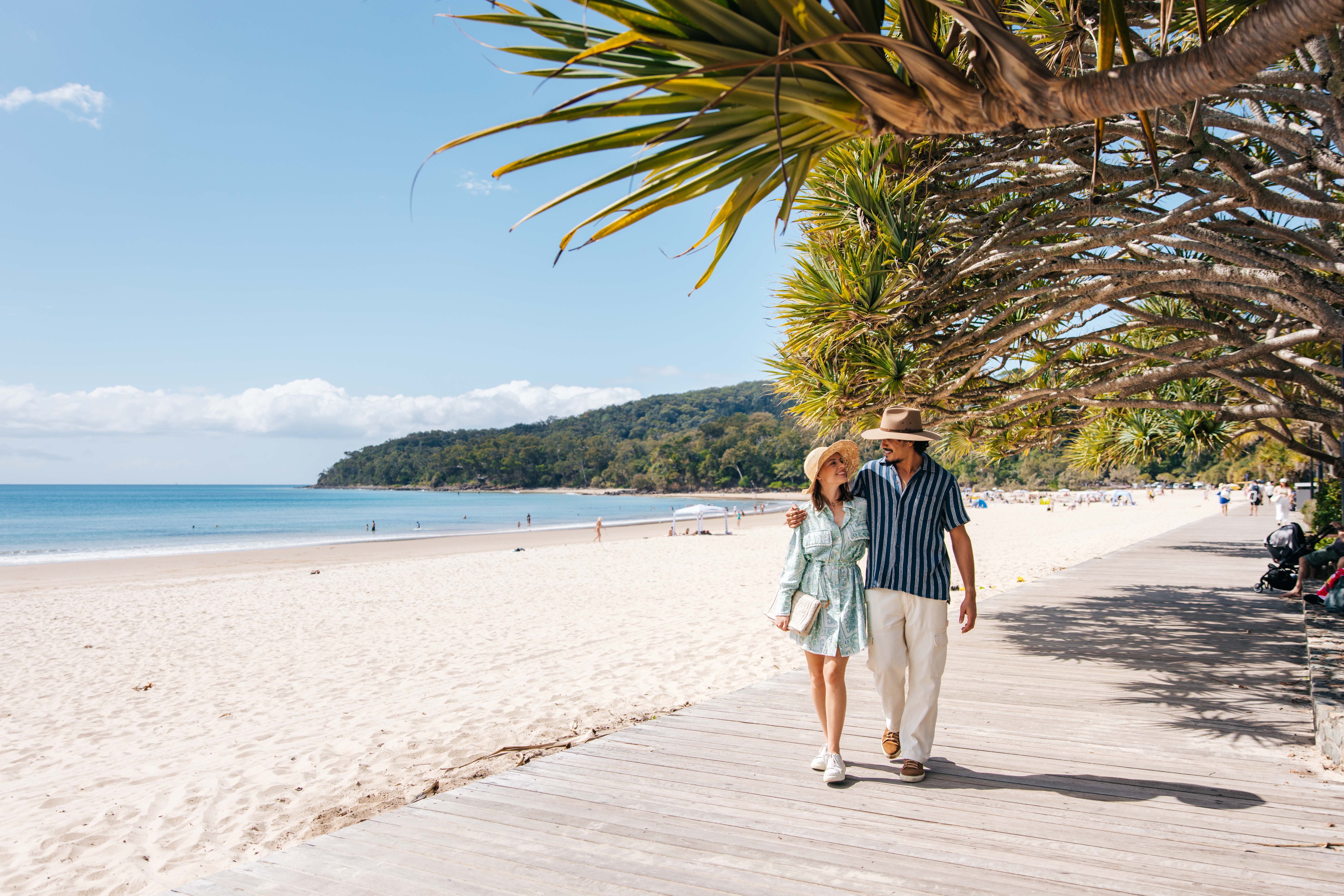 HDAustralienQLDSunshine CoastNoosa Beach 154895