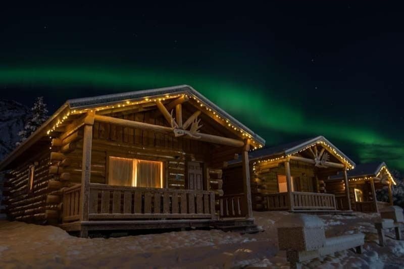 HDHotelAlaskaChickaloonSheep Mountain Lodgeaussen nordlichter