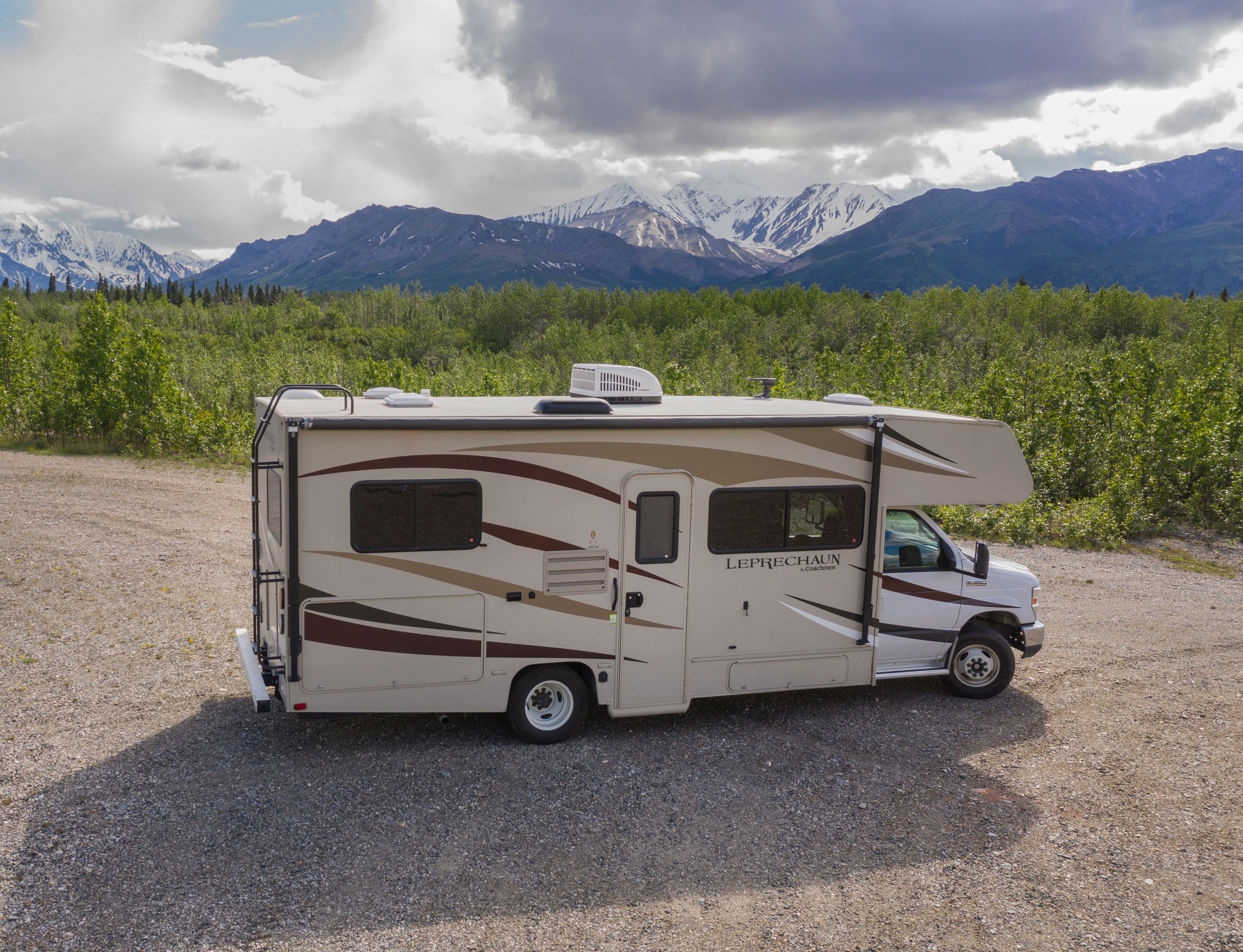 HDFahrzeugeGoNorthMH22 24Exterior Highway 3 Willow