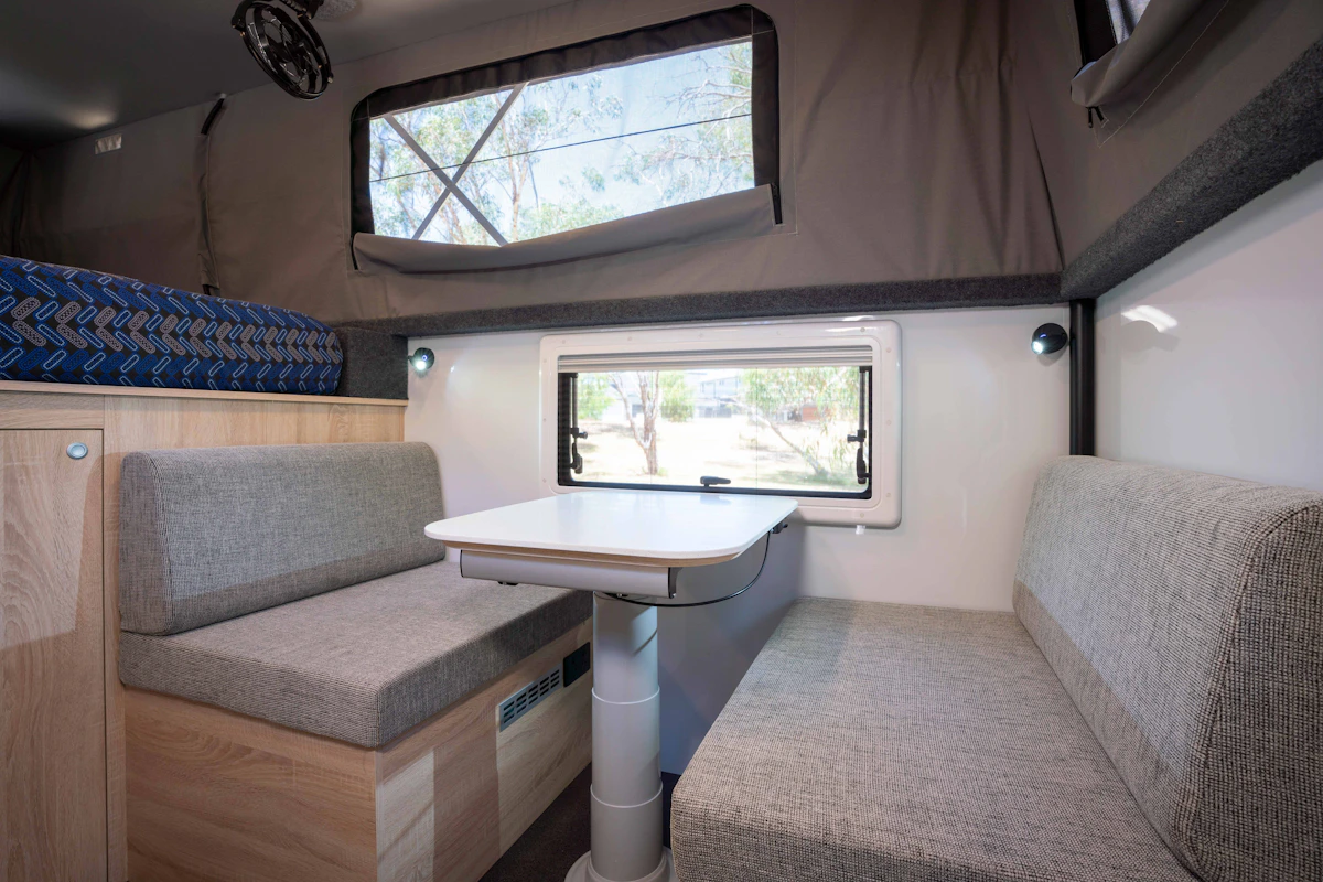 HDFahrzeugeRedSands CamperWanderer Luxe46