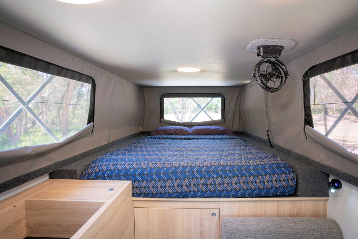 HDFahrzeugeRedSands CamperWanderer Luxe47