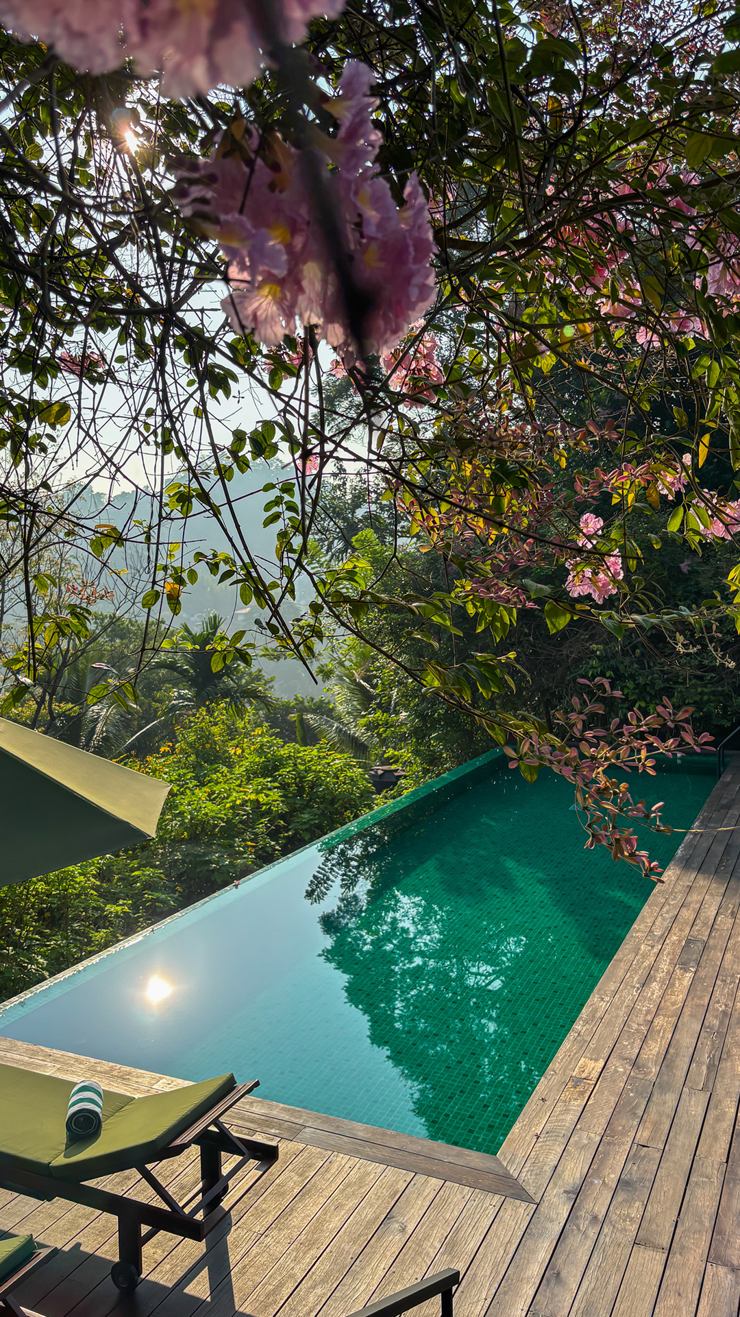 HotelSri LankaKings Pavilion KandyPool2