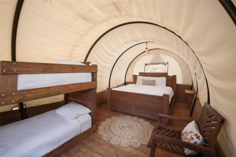 HotelUtahZion NPWildflower ResortWaggon