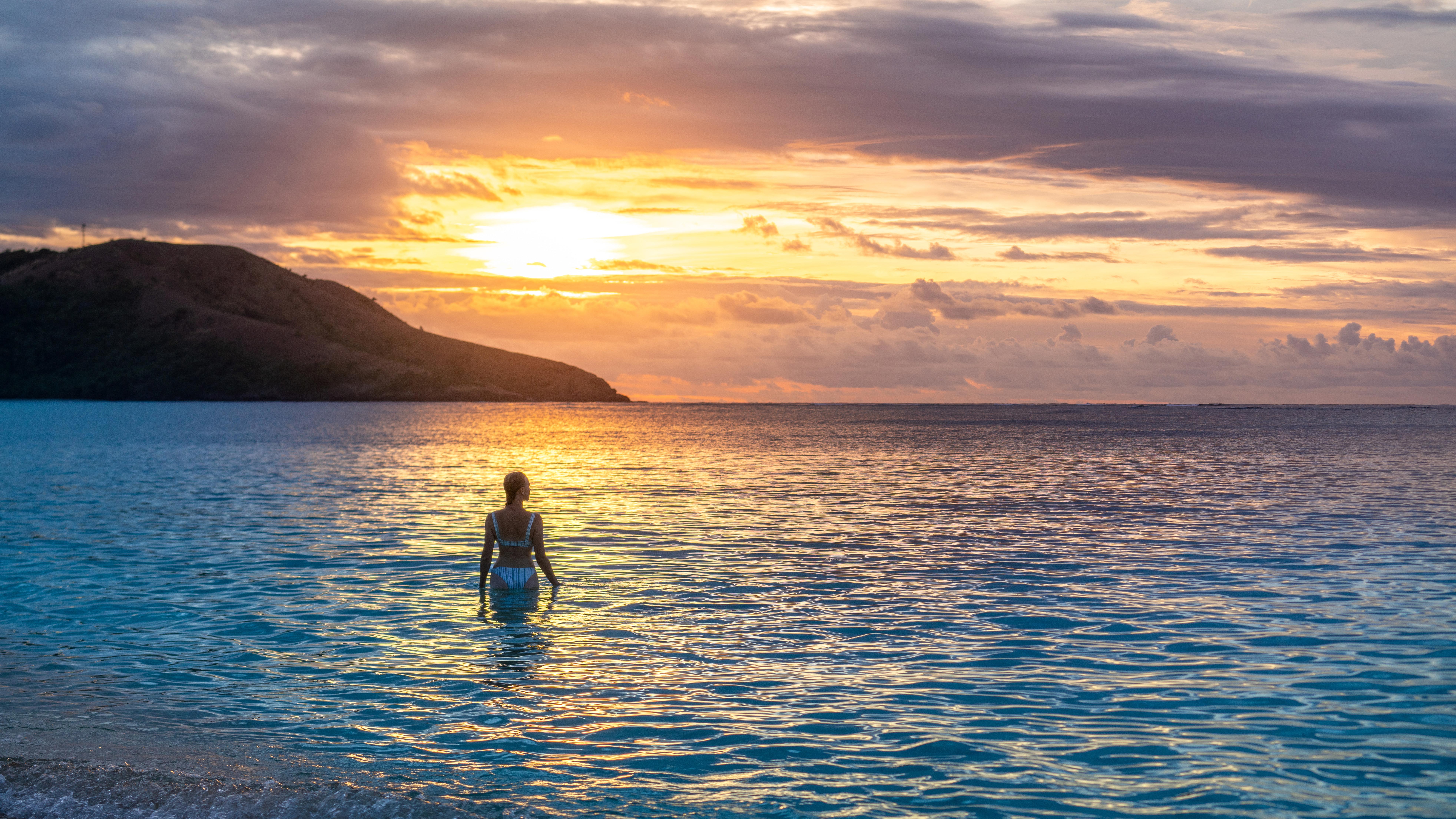 HDFijiYasawa IslandsBlue Lagoon Resort 101908