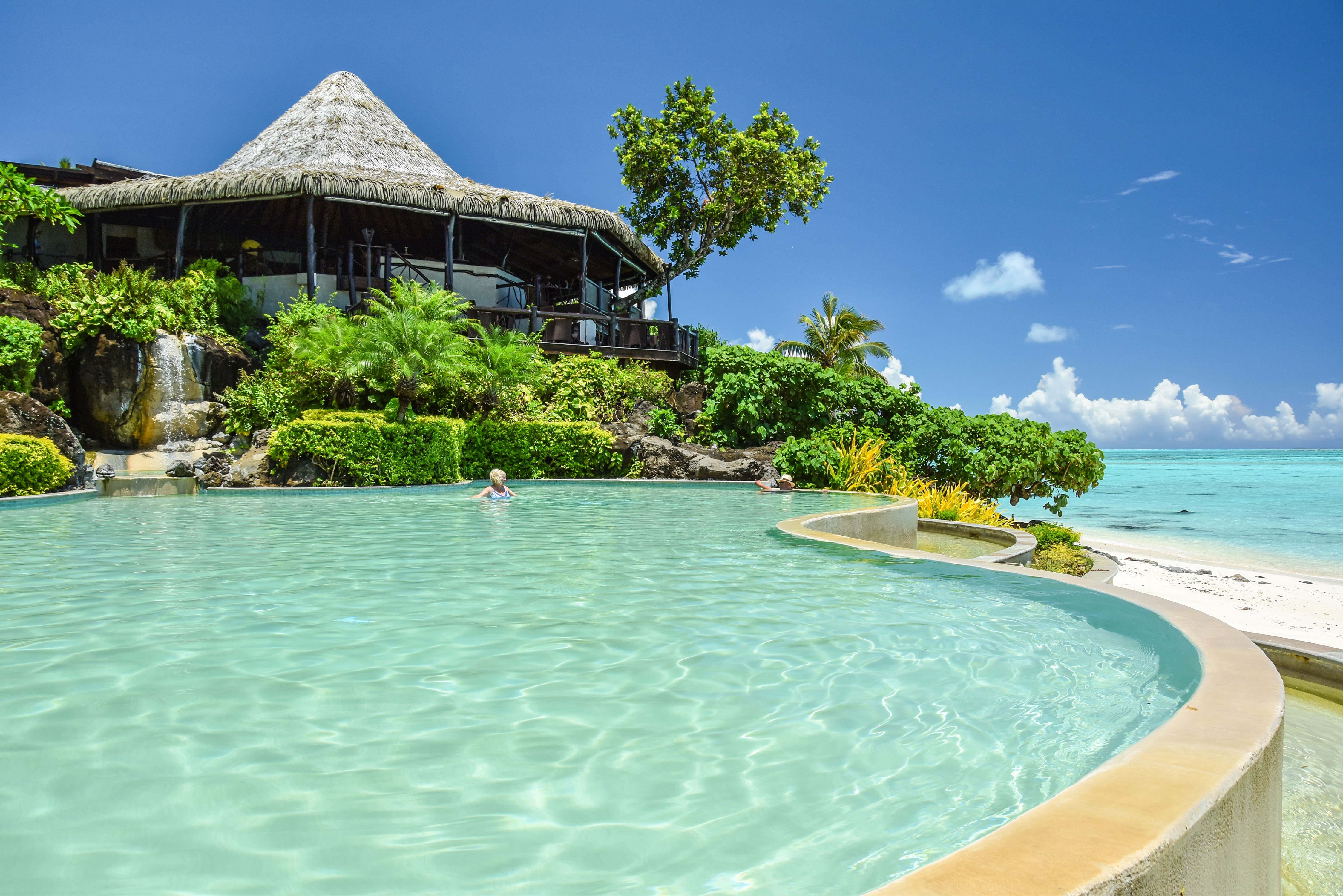 HDHotelCook InselnPacific Resort AitutakiInfinity Pool Pacific Resort Aitut