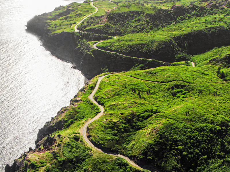 HDHawaii14384 RoadtoHanaMaui creditHTA TommyLundberg