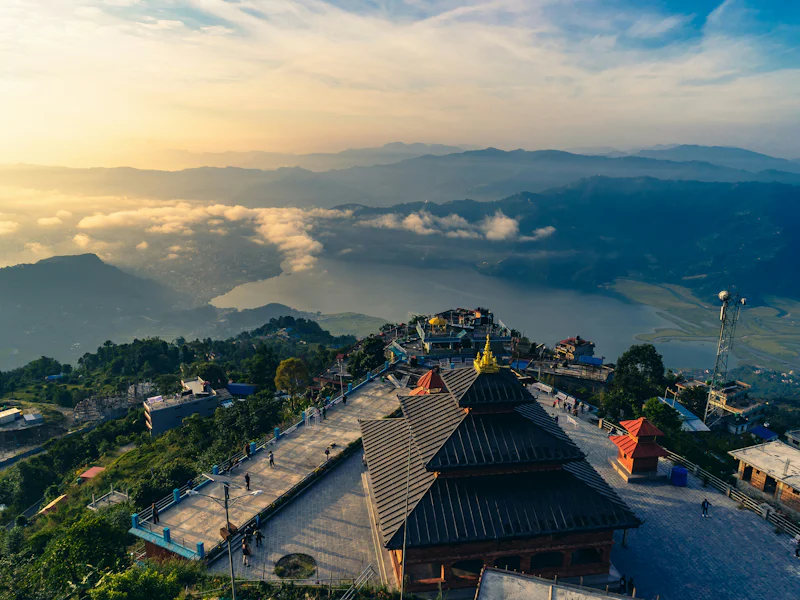 HDNepalPokharaTempel View