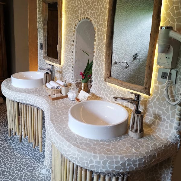 HDHotelNepalBarahi Jungle LodgeBad