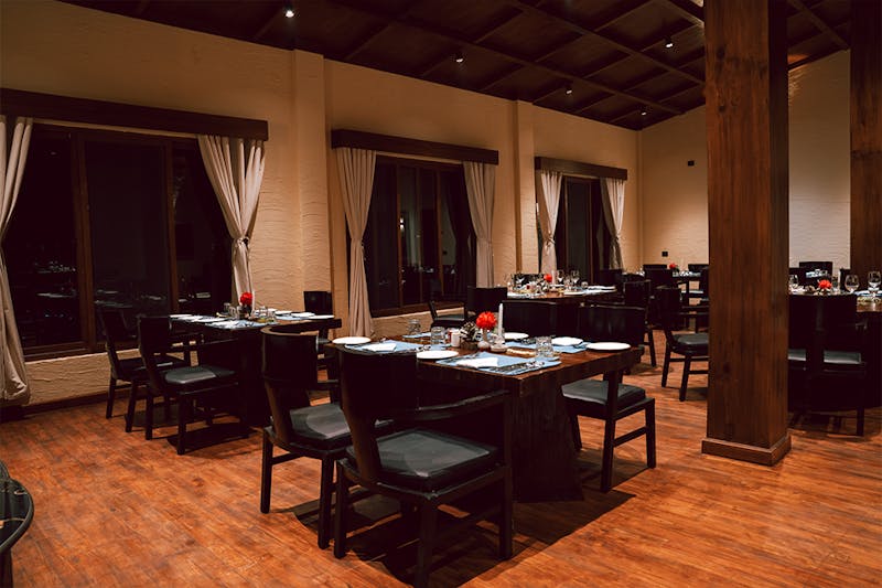 HDHotelNepalMountain Lodges of Nepal DhampusRestaurnat