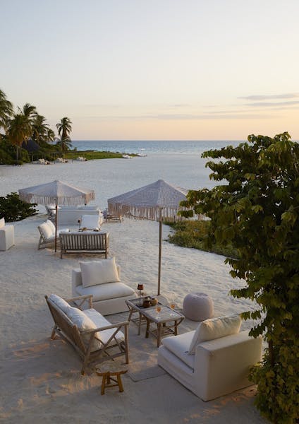 HDHotelTansaniaLaba Fanjove IslandBeach4