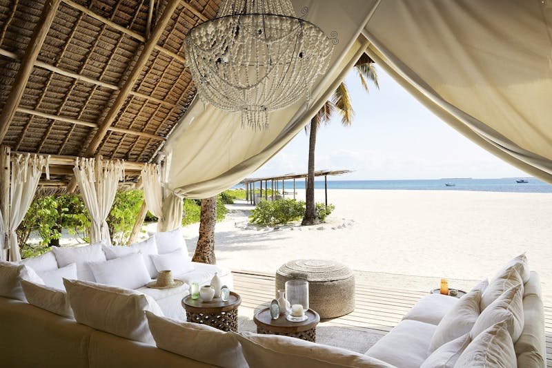 HDHotelTansaniaLaba Fanjove IslandLounge2