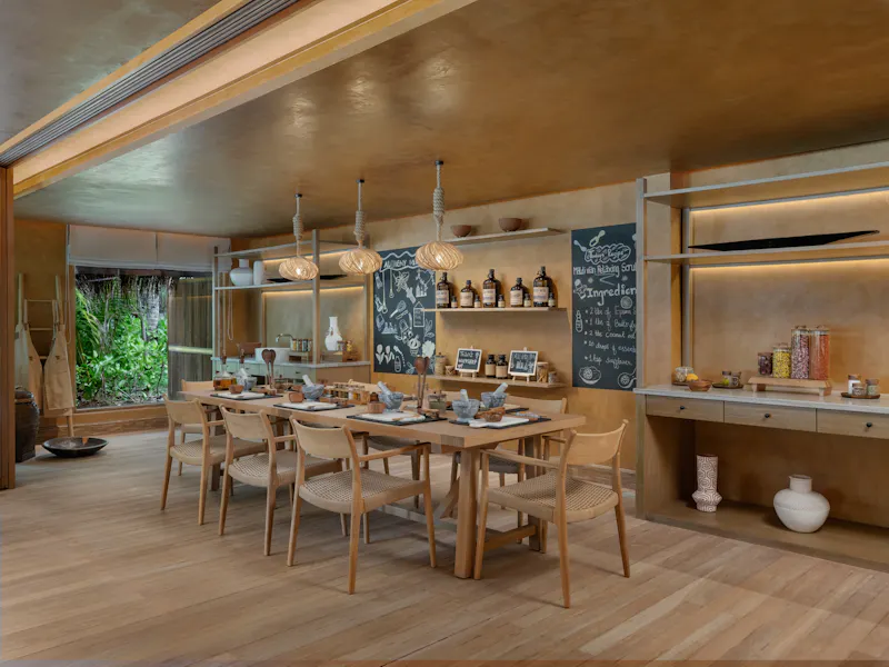 HDHotelMaledivenSix Senses KanuhuraAlchemy Bar