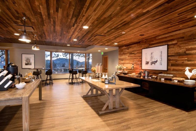 HotelColoradoEstes ParkHoliday Inn Estes ParkBreakfast