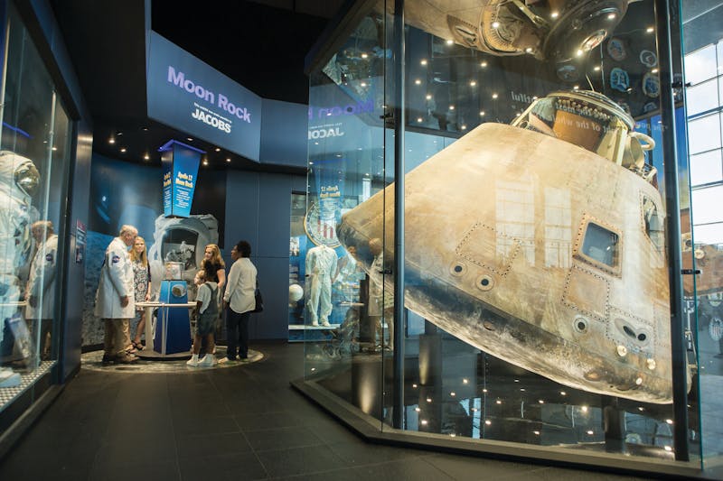 HDAlabamaHuntsville US Space and Rocket Center Apollo 16 Capsule