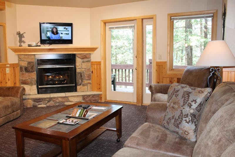 HotelCaliforniaMount ShastaMount Shasta ResortChalet